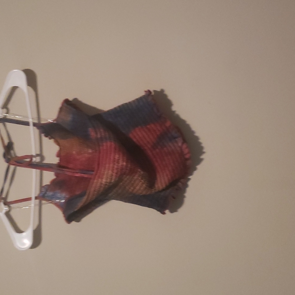 string strap top - Picture 2 of 3